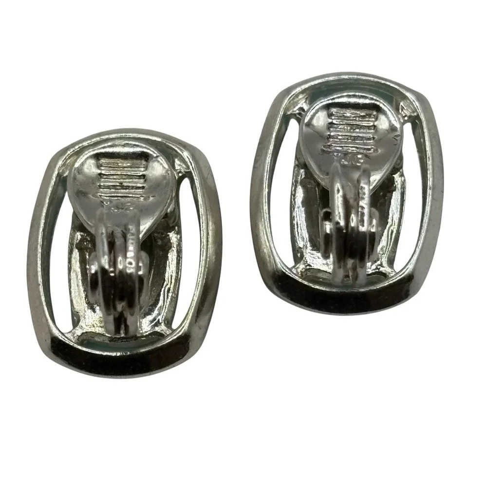 Faux Turquoise Clip On Earrings Silver‎ Tone Vintage TJG The Jewelry Group Open
